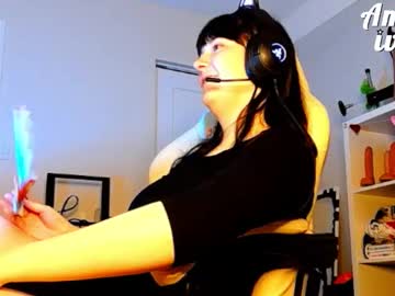 ameliaivory