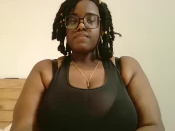 bigtitsmommy98
