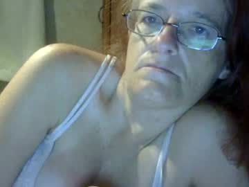 carleeswoman08
