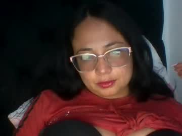karoline queen2