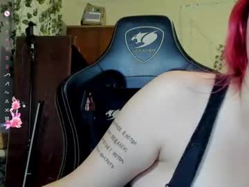 kristyboobsin