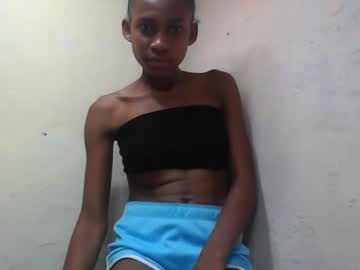 littleyanah
