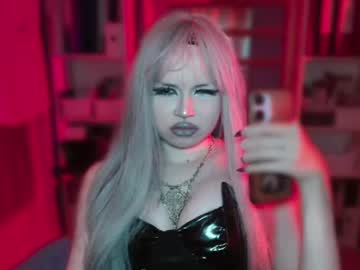 mistr daria fem