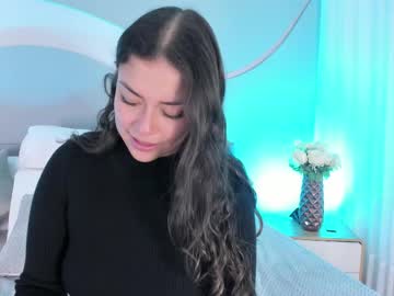 nicolle w1