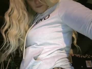 nikkisnow69