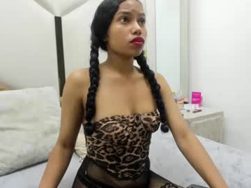 nikkitorresss