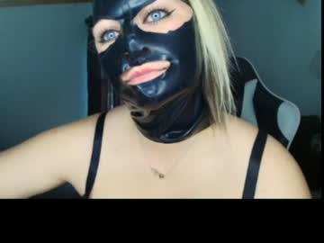 rubberxxkitty