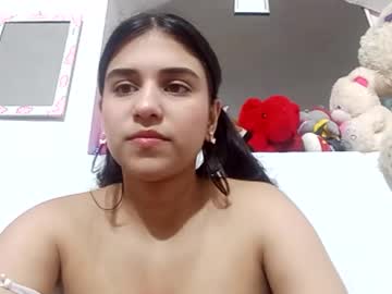 victoria vega22